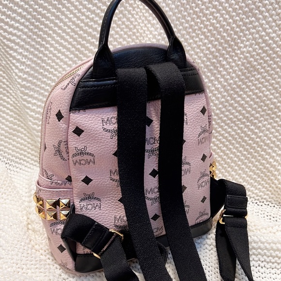 MCM Small Stark Backpack - Picture 5 of 10